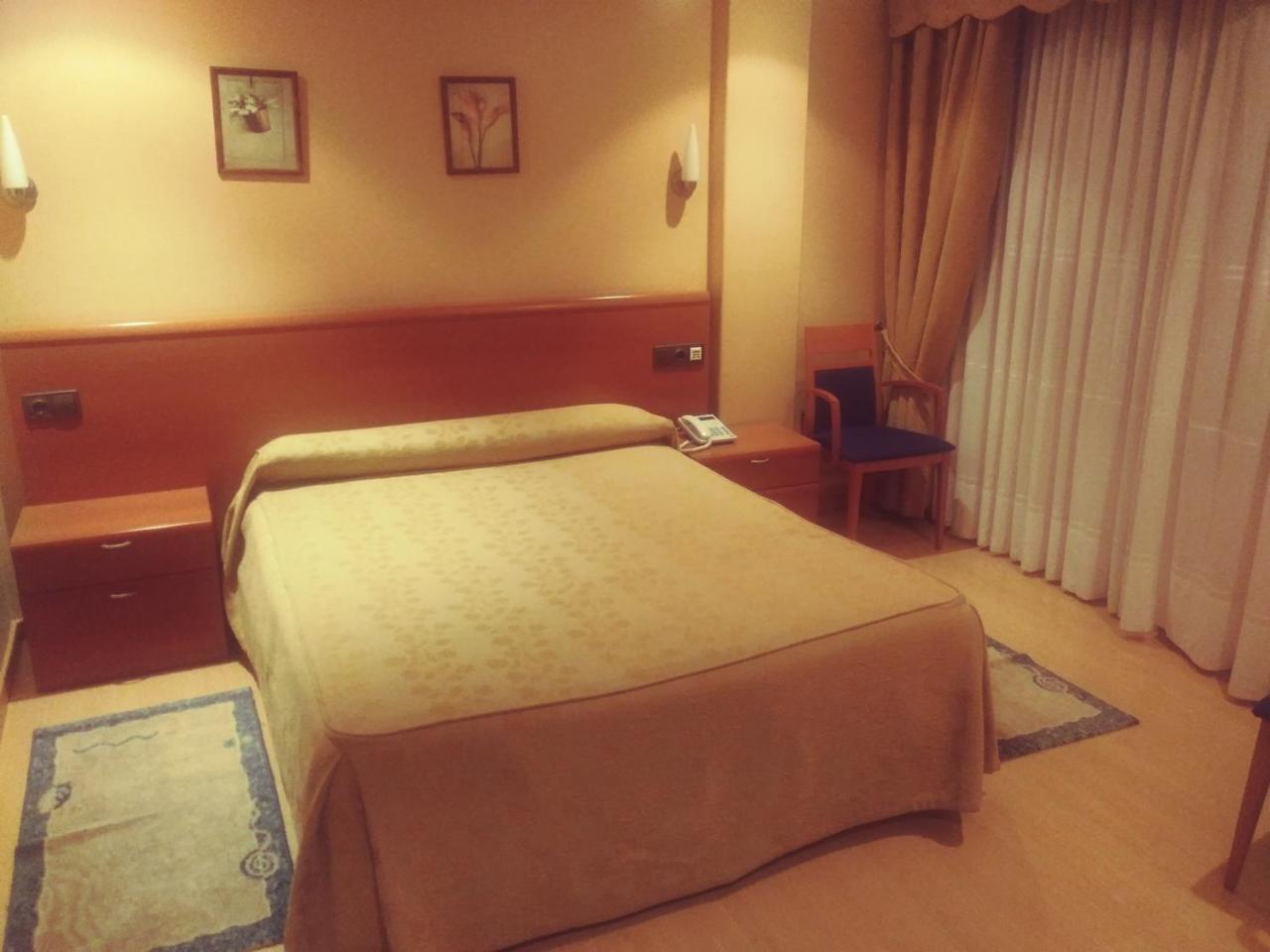 Hotel Orly Xinzo de Limia Εξωτερικό φωτογραφία