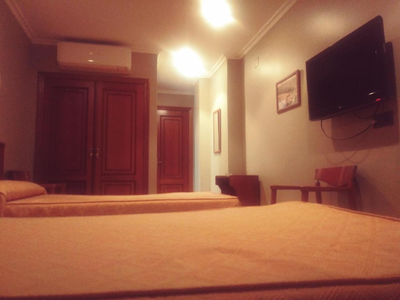Hotel Orly Xinzo de Limia Εξωτερικό φωτογραφία